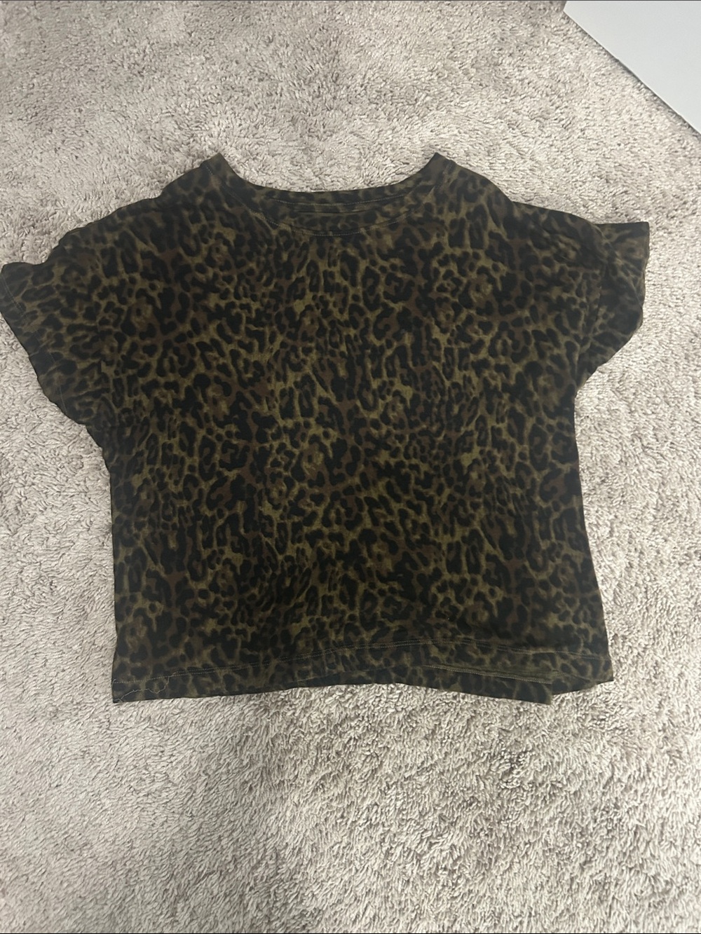 Women’s Leopard Print Short Sleeve Cropped Boxy Tee